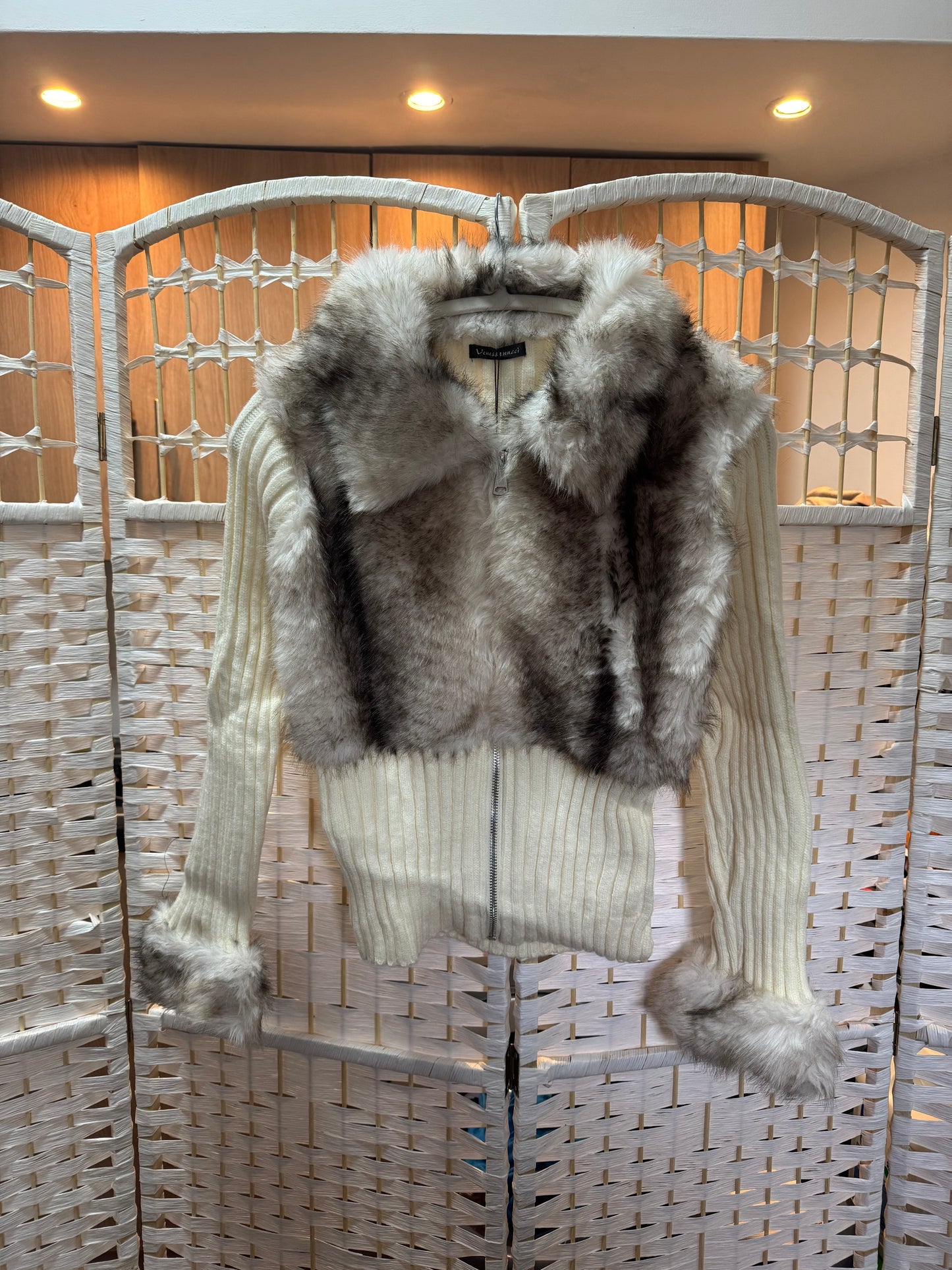 Lila Faux Fur Zip Up Knit Cardigan White