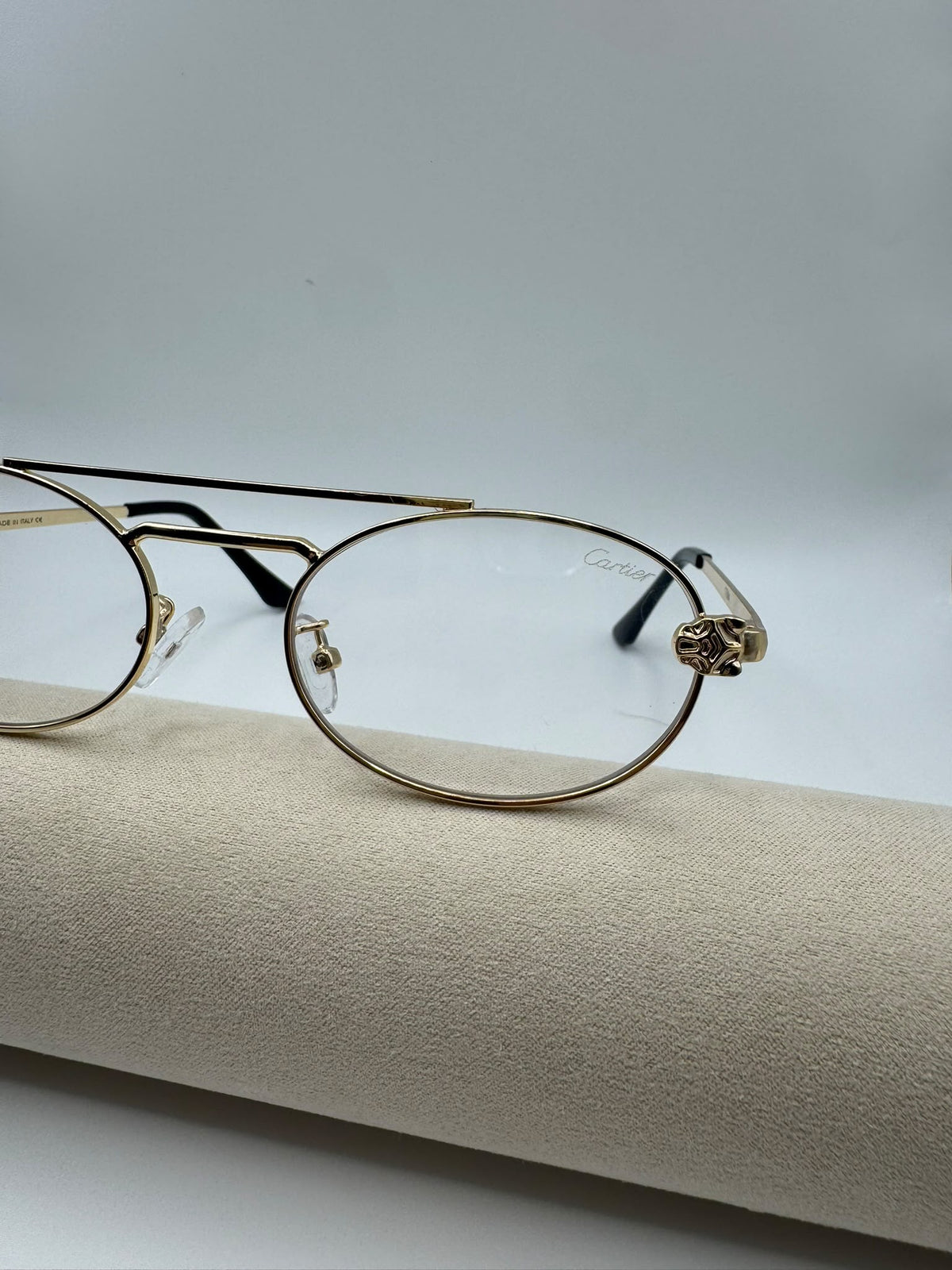Oval Frame Gold Clear Lense Ca Sunglasses