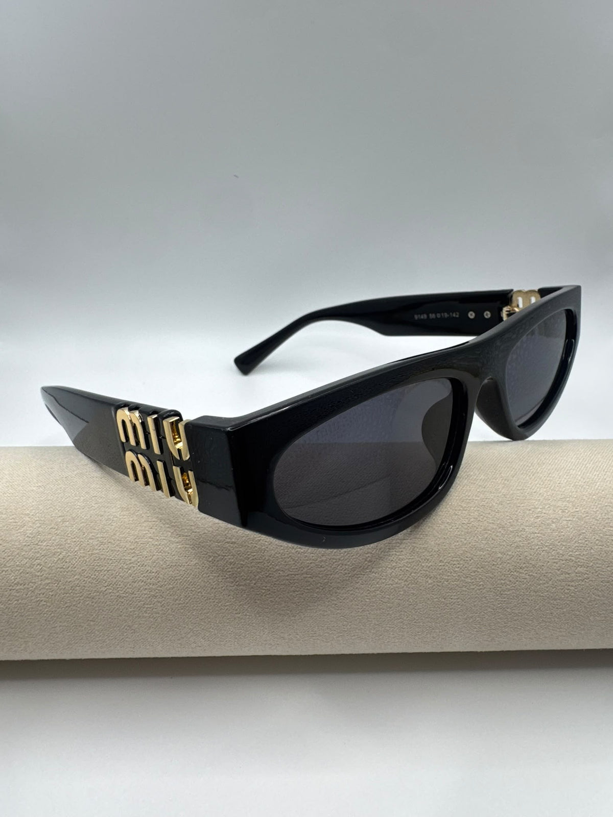 All Black Slim Cat-eye M Sunglasses