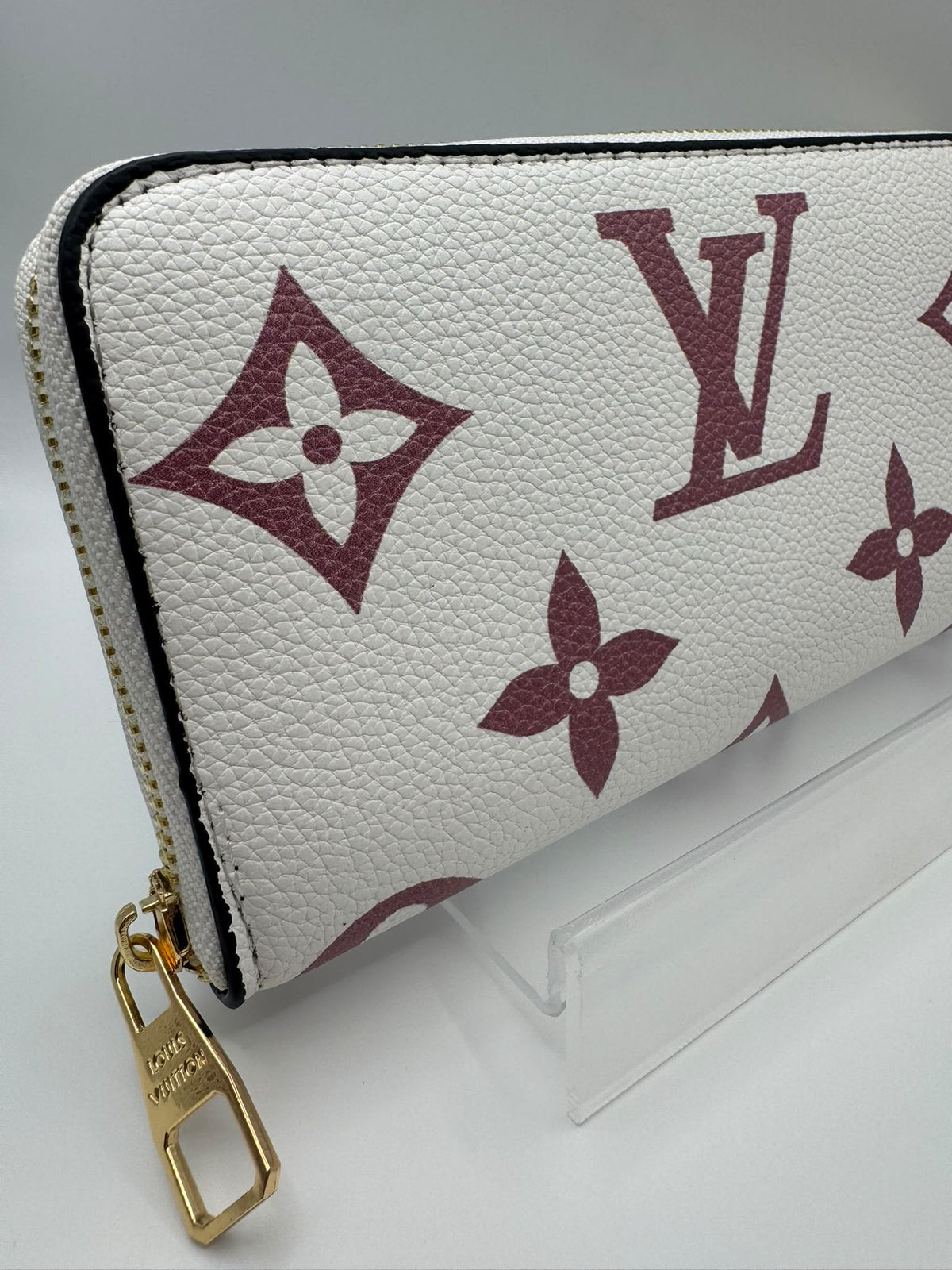 Cream Full Size Zip Purse